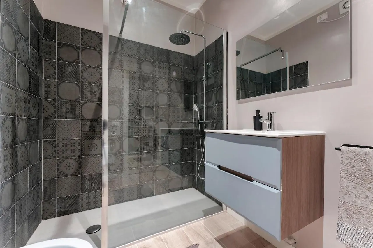 Casa Lugana 19 - Monolocale Con Piscina Direttamente A Lago Sirmione Apartment