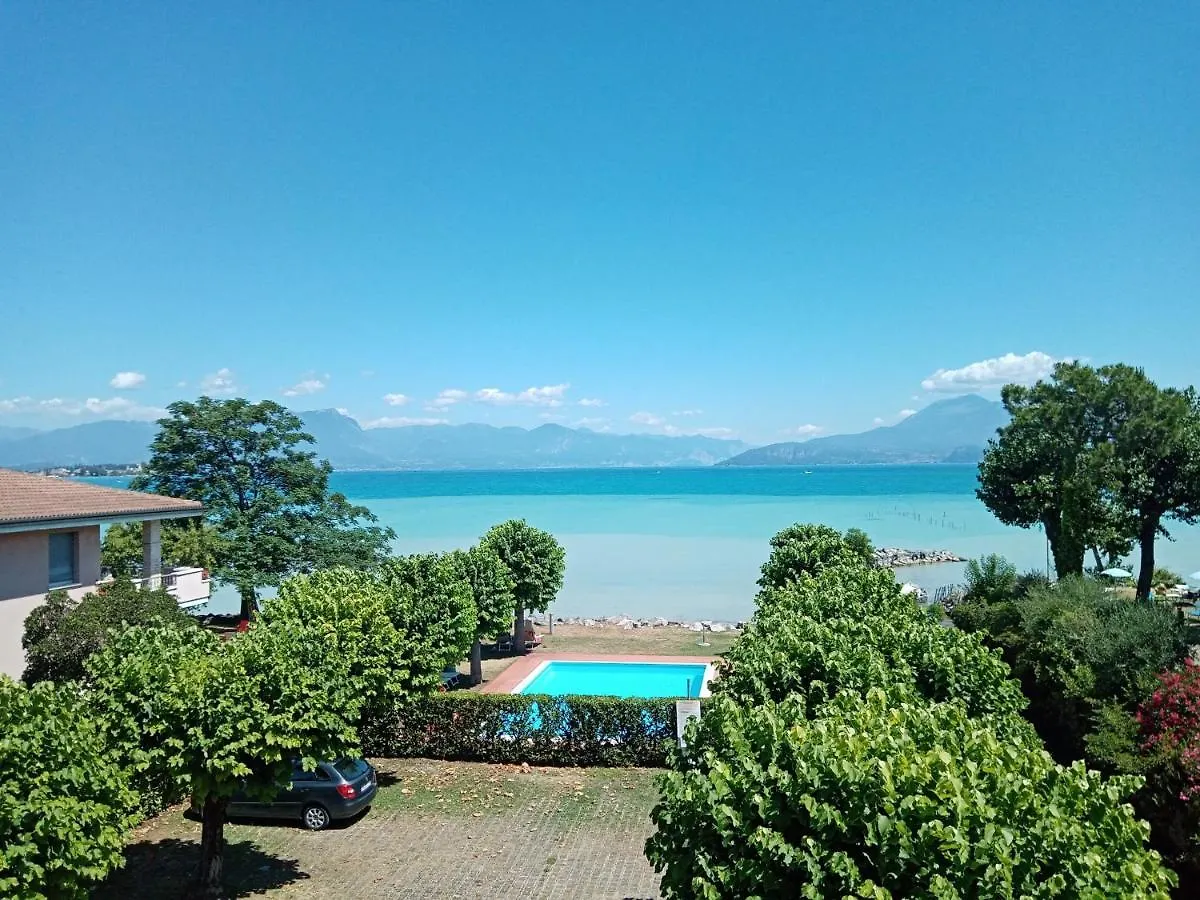 Casa Lugana 19 - Monolocale Con Piscina Direttamente A Lago Sirmione Apartment