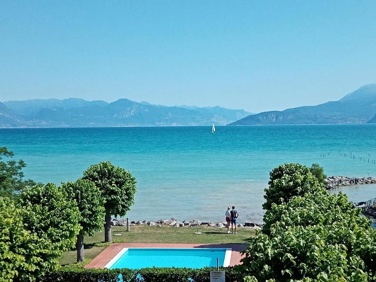 Casa Lugana 19 - Monolocale Con Piscina Direttamente A Lago Sirmione Apartment