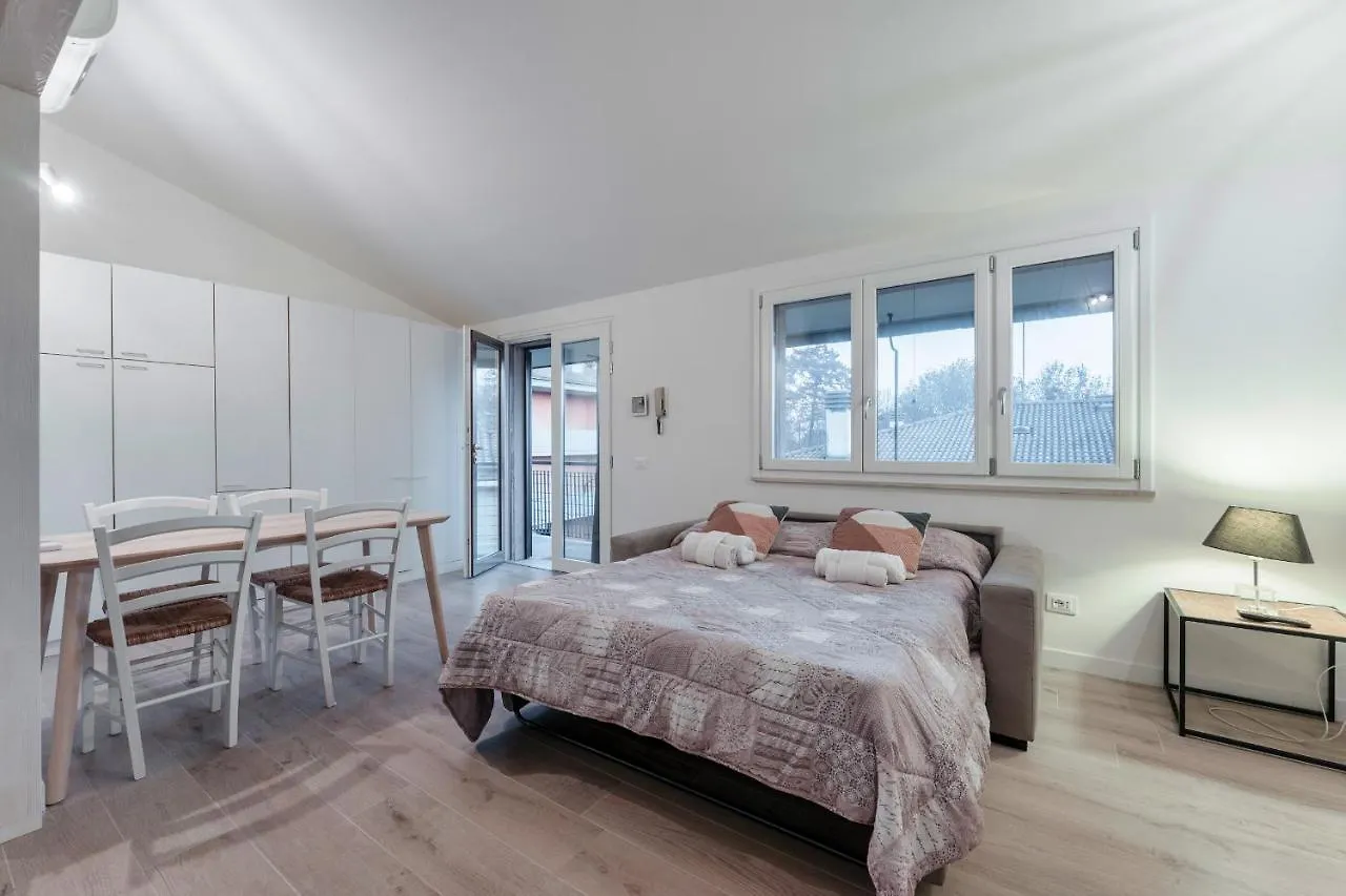 Casa Lugana 19 - Monolocale Con Piscina Direttamente A Lago 西尔米奥奈